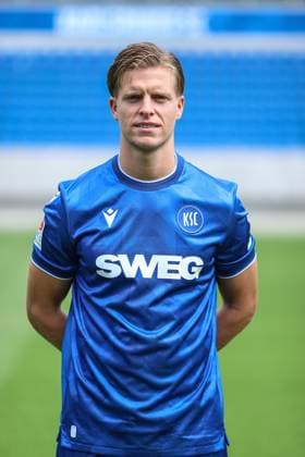 Dzenis Burnic Karlsruher SC, 07 , GER, Karlsruher SC KSC, Karlsruhe , Football, 2 Bundesliga, Portaettermin, Spielzeit 2025 2026, 09 07 2025, DFL REGULATIONS PROHIBIT ANY USE OF PHOTOGRAPHS AS IMAGE SEQUENCES AND OR QUASI VIDEO, GER, Karlsruher SC KSC, Karlsruhe , Football, 2 Bundesliga, Portraettermin, Spielzeit 2025 2026, 09 07 2025 Karlsruhe Copyright: xEibner-Pressefoto JanxPrihodax EP_JPA