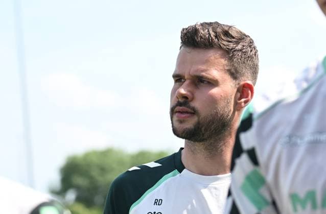GER, Test match, BSV Kickers Emden vs SV Werder Bremen 19 07 2025, Ostfriesland Stadion, Emden, GER, Test match, BSV Kickers Emden vs SV Werder Bremen in picture picture shows Feature Impressions Co Coach Raphael Duarte Werder Bremen nordphotoxGmbHx xKokenge nph00001