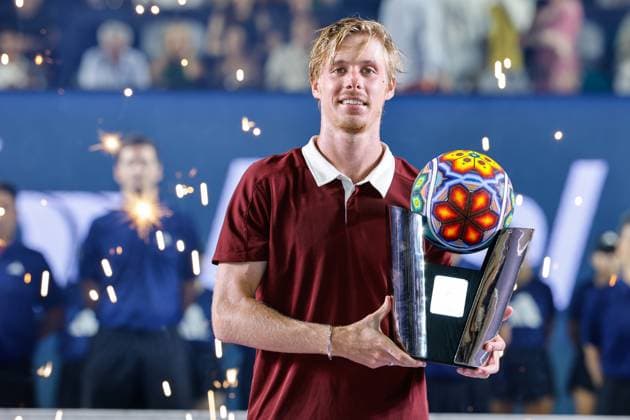 LOS CABOS TENNIS OPEN 2025 LOS CABOS TENNIS OPEN 2025 KOVACEVIC VS SHAPOVALOV 19072025 LOS CABOS, BAJA CALIFORNIA, MEXICO Action photo of Denis Shapovalov of Canada, champion of the singles tournament of Los Cabos Tennis Open 2025 held at the Mextenis Stadium of the Cabo Sports Complex of Los Cabos, Baja California, Mexico Action photo of Denis Shapovalov of Canada, champion of the singles tournament of Los Cabos Tennis Open 2025 held at the Mextenis Stadium of the Cabo Sports Complex of Los Cabos, Baja California, Mexico LOS CABOS BAJA CALIFORNIA MEXICO Copyright: xIMAGENSHOPxAGENCIAxFOTOGRAFICAx