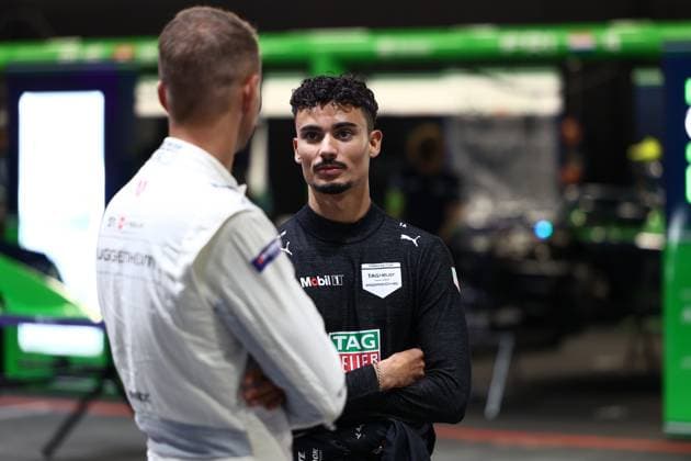 2025 FORMULA E LONDON ePRIX WEHRLEIN Pascal (ger), TAG Heuer Porsche Formula E Team, Porsche 99X Electric, portrait during the London ePrix, 15th and 16th round of the 2024-25 ABB FIA Formula E World Championship, WM, Weltmeisterschaft on the ExCel London Circuit from July 25 to 27, 2025 in London, United Kingdom - LondonUnited Kingdom  Copyright: xAndrÃ xFerreirax