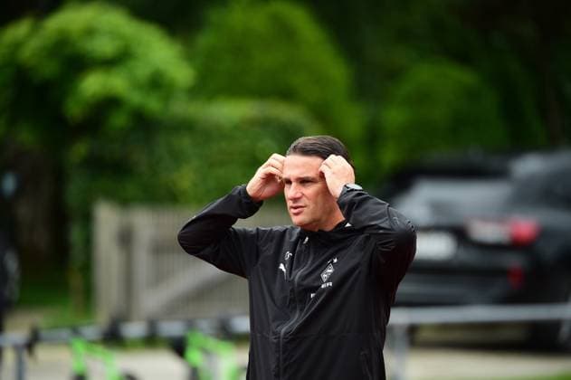25 07 2025 Rottach Egern Fußball, Herren, Saison 2025 2026, Trainingslager Borussia Moenchengladbach Gerardo Seoane Trainer Gladbach DFL regulations prohibit any use of photographs as image sequences and or quasi video Stadion Am Birkenmoos Bayern Germany