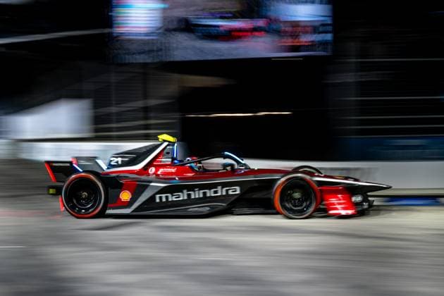 Nyck de Vries driving for MAHINDRA RACING during the London E-Prix at the ExCel Centre, London Docklands, UK on 26 July 2025. Copyright: xPhilxHutchinsonx 43670063