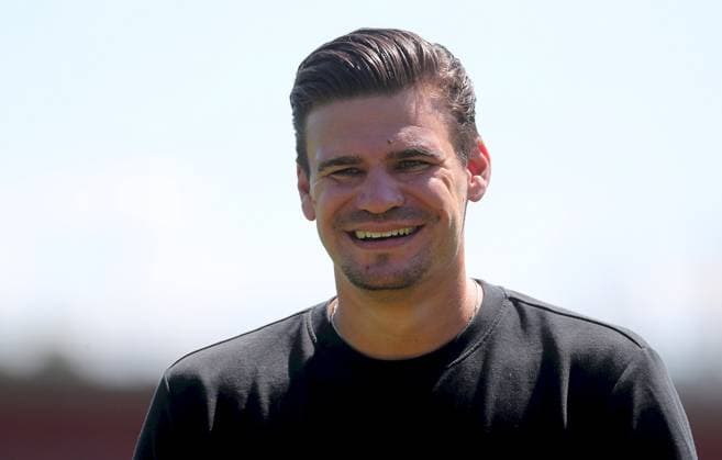 28 06 2025, xfsx, Herren, Fußball, Saison 2025 2026, Testspiel TSV Karlburg FC Wuerzburger Kickers v li Trainer Christopher Bieber TSV Karlburg , Einzelbild, Portrait Karlstadt Karlburg Fundamentun Sportpark Deutschland