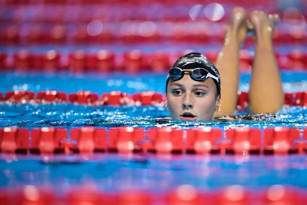 250801 Summer McIntosh of Canada after competing in women™s 800 meters swimming heats during day 22 of the World Aquatics Championships on August 1, 2025 in Singapore Photo Joel Marklund BILDBYRAN kod JM JM0717 bbeng simning swimming svomming sim vm vm sim vm 2025 world aquatics championships 2025 dam  Copyright: JOELxMARKLUND BB250801JM039