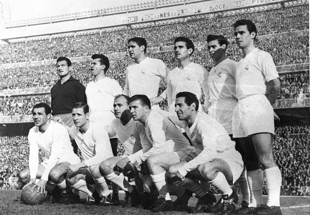 Football Spain a Team from Real Madrid u B Z standing v l Goalkeeper Alonso, , , , Vidal, Zárraga crouching v l , Raymond Kopa, Alfredo Tue Stefano, Ferenc Puskas and Gento ATTENTION date estimated !ACHTUNG AUFNAHMEDATUM GESCHÄTZT!