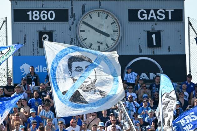 3 Liga 25 26 TSV 1860 München VfL Osnabrück on 09 08 2025 at Bremer Brücke in Osnabrück Scoreboard at Grünwalder Stadion shows the score of 3 1 A flag with the face of Hasan Ismaik is visible MT
