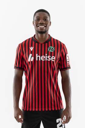 Ime Daniel Okon Hannover 96 , 2 BL GER, Hannover 96 Porträttermin 2025 2026 Soccer, GER Soccer 2 BL Bundesliga 2025 2026 Porträttermin Hannover96