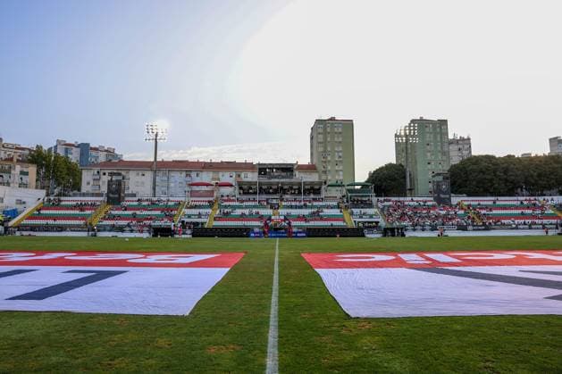 Portugal, Amadora, Lisbon 2025 08 16 xJFx 2 Matchday Liga Portugal Estrela Amadora S L Benfica v l , interior view Estadio Jose Gomes, Main Stand Copyright: JoaquimxFerreira