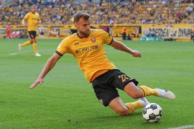 18 08 2025, xtgx, Fußball DFB Pokal 1 Runde, SG Dynamo Dresden 1 FSV Mainz 05 emspor, v l Lars Buenning Bünning, Dresden, 23 DFL DFB REGULATIONS PROHIBIT ANY USE OF PHOTOGRAPHS as IMAGE SEQUENCES and or QUASI VIDEO Dresden