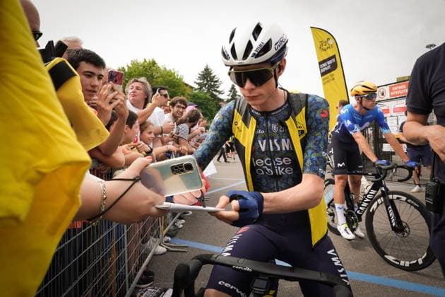 Jonas Vingegaard (Team Visma lease a bike) at the start of the Tour de France Stage 3 from Piacenza to Turin at Viale Malta - Cycling - Piacenza, Italy - Monday July 1, 2024  Copyright: xMassimoxPaolone LaPressex