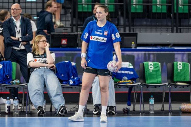 Diana Dogg Magnusdottir HSG Blomberg Lippe, 7 when warming up GER, HSG Blomberg Lippe vs Thueringer HC, Handball, HBF Supercup 2025, Final, 23 08 2025 GER, HSG Blomberg Lippe vs Thueringer HC, Handball, HBF Supercup 2025, Final, 23 08 2025 Muenchen Copyright: xEibner-Pressefoto HeikexFeinerx EP_HFR