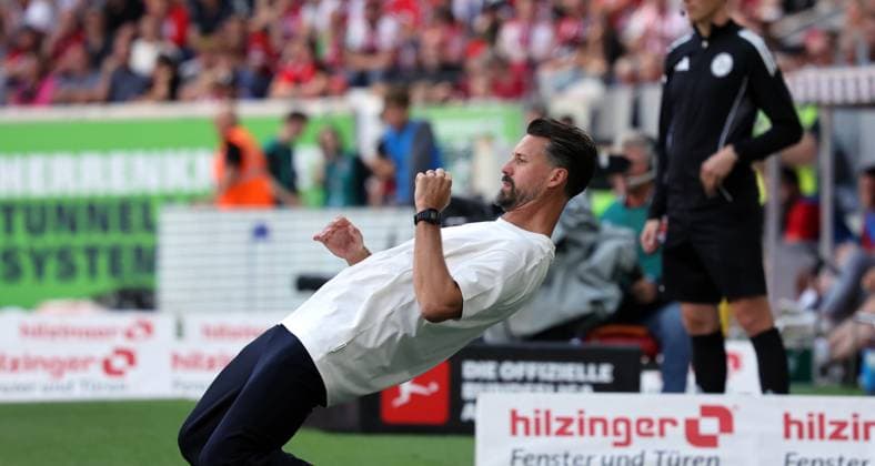23 08 25 SC Freiburg FC Augsburg Germany, Freiburg, 23 08 2025, Football, Bundesliga, SC Freiburg FC Augsburg Sandro Wagner Coach FC Augsburg