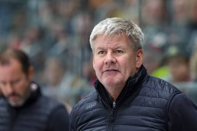 Head Coach Bill Peters Augsburger Panther , Augsburger Panther vs Graz99ers, Test match, Ice field hockey, Penny DEL, 31 08 2025 Augsburg Bayern Germany Copyright: xkolbert-press ChristianxKolbertx