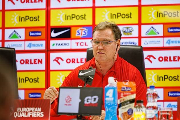 Jan Urban seen during Official press conference, PK, Pressekonferenz of Polish National football team before World Cup 2026 European qualification game against Netherlands (Maciej Rogowski Ball Raw Images) Rotterdam De Kuip Netherlands Copyright: xMaciejxRogowskix maciejrogowski_netherlands_poland_pressconference2526-35