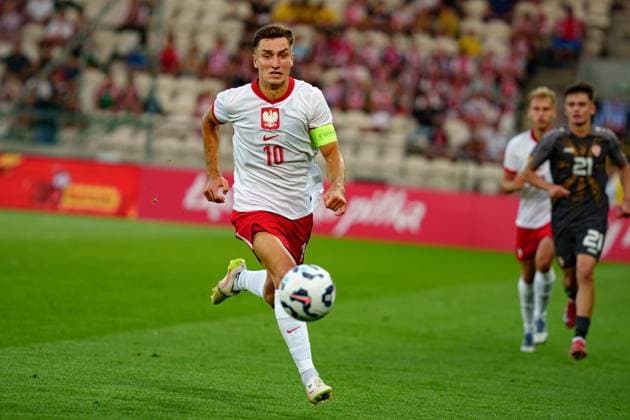 Tomasz Pienko seen during U21, U 21 2027 EURO Qualifying, EM, Europameisterschaft game between national teams of Poland and North Macedonia (Kazimierz Koper Ball Raw Images) Cracow Marshall Pilsudski Cracovia Stadium Poland Copyright: xMaciejxRogowskix kazimierz_koper_poland_macedonia_u21_2526-069