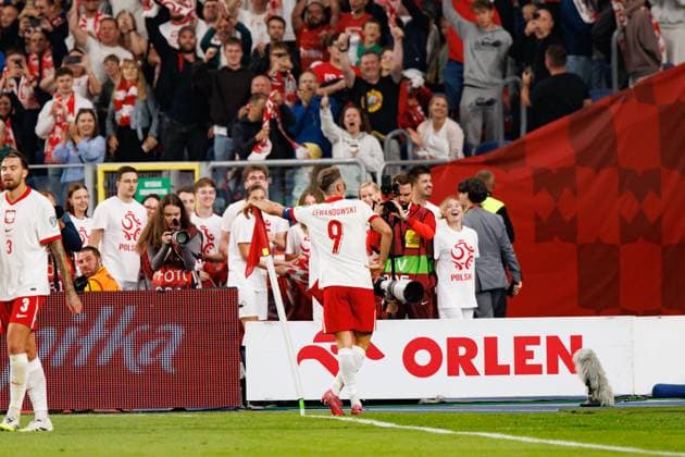 Robert Lewandowski seen celebrating after goal during World Cup 2026 European qualification game between national teams of Poland and Finland (Maciej Rogowski Ball Raw Images) Chorzow Slaski Stadium Poland Copyright: xMaciejxRogowskix maciejrogowski_poland_finland_2526-519
