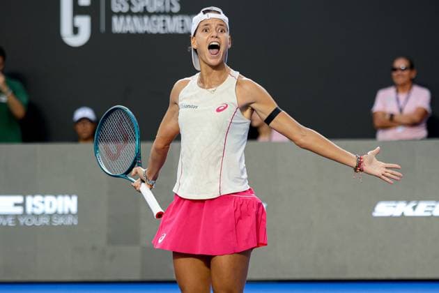 WTA GUADALAJARA 250 OPEN WTA GUADALAJARA 250 OPEN JACQUEMOT VS ARANGO 13092025 GUADALAJARA, JALISCO Action photo of Emiliana Arango of Colombia, during day 6 the WTA Guadalajara 250 Open, held at the Centro Panamericano de Tenis of Guadalajara, Jalisco, Mexico Action photo of Emiliana Arango of Colombia, during day 6 the WTA Guadalajara 250 Open, held at the Centro Panamericano de Tenis of Guadalajara, Jalisco, Mexico PHOTO BY IMAGENSHOP AGENCIA FOTOGRAFICA GUADALAJARA JALISCO MEXICO Copyright: xIMAGENSHOPxAGENCIAxFOTOGRAFICAx