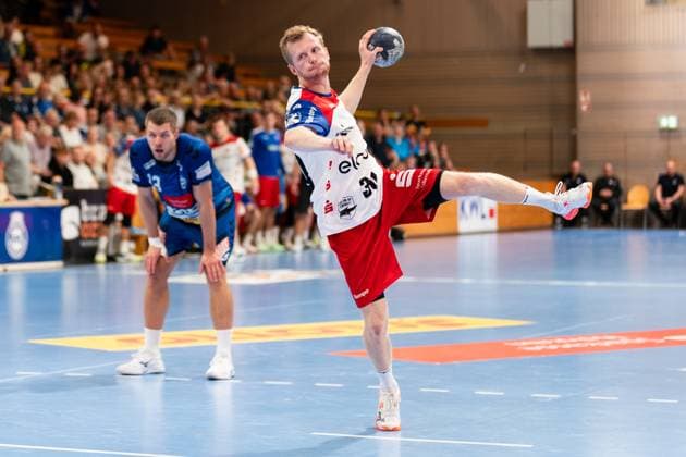 Sascha Pfattheicher HBW Balingen Weilstetten, 30 on seven-meter throw, single image, single photo, portrait, portrait, cropped, GER, VfL Luebeck Schwartau vs HBW Balingen Weilstetten, Handball, 2 Bundesliga, Matchday 3, Season 2025 2026, 13 09 2025 GER, VfL Luebeck Schwartau vs HBW Balingen Weilstetten, Handball, 2 Bundesliga, Matchday 3, Season 2025 2026, 13 09 2025 Luebeck Copyright: xEibner-Pressefoto MaxxVincenx EP_MVN
