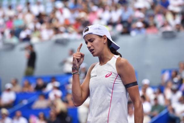 WTA GUADALAJARA OPEN WTA GUADALAJARA OPEN ARANGO VS JOVIC 14092025 GUADALAJARA, JALISCO Action photo of Emiliana Arango of Colombia during day 7 the WTA Guadalajara Open, held at the Centro Panamericano de Tenis of Guadalajara, Jalisco, Mexico Action photo of Emiliana Arango of Colombia during day 6 of the WTA Guadalajara Open, held at the Centro Panamericano de Tenis of Guadalajara, Jalisco, Mexico PHOTO BY IMAGENSHOP AGENCIA FOTOGRAFICA GUADALAJARA JALISCO MEXICO Copyright: xIMAGENSHOPxAGENCIAxFOTOGRAFICAx