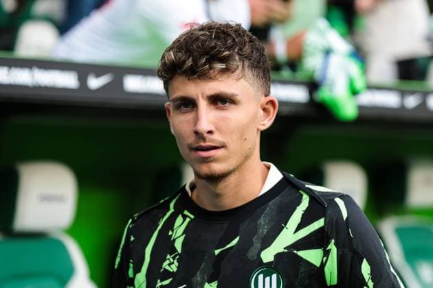Jesper Lindström VfL Wolfsburg,19 1 Soccer Bundesliga Season 2025 2026 VfL Wolfsburg vs 1 FC Köln at the Volkswagen Arena in Wolfsburg Soccer,Germany,Man,Men,13 09 2025