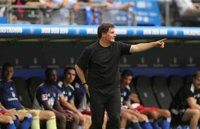 Photo Coach Merlin Polzin HSV Soccer 1 Bundesliga , Matchday 4 on Sat 20 09 2025 Hamburger SV 1 FC Heidenheim