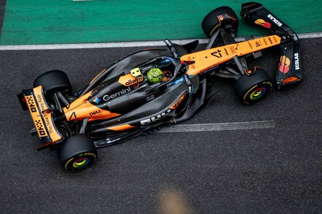 F1 - AZERBAIJAN GRAND PRIX 2025 04 NORRIS Lando (gbr), McLaren F1 Team MCL39, action during the 2025 Formula 1 Qatar Airways Azerbaijan Grand Prix, 17th round of the 2025 FIA Formula One World Championship, WM, Weltmeisterschaft from September 19 to 21, 2025 on the Baku City Circuit, in Baku, Azerbaijan - BakuAzerbaijan  Copyright: xALBERTOxVIMERCATIx