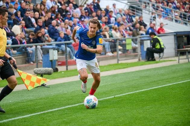 21 09 2025, Football, Men, 2 BL Bundesliga , Season 2025 2026, Holstein Kiel Karlsruher SC, 6 Matchday John Tolkin Kiel, Holstein Stadion Holstein Stadion Schleswig Holstein Germany