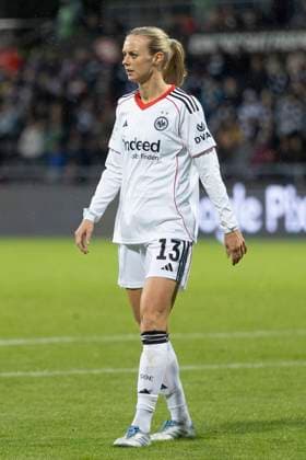 Google Pixel Womens Bundesliga Eintracht Frankfurt RB Leipzig, 22 09 2025 Amanda Ilestedt Eintracht Frankfurt 13 , Crop , Portrait Portrait, Eintracht Frankfurt RB Leipzig, Frankfurt, Stadion am Brentanobad, 22 9 2025 Copyright: xBEAUTIFULxSPORTS Gawlikx