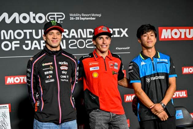 MOTO - MOTO GP - GRAND PRIX OF JAPAN 2025 MARQUEZ Marc (spa), Ducati Lenovo Team, Ducati Desmosedici GP25, portrait with BEZECCHI Marco (ita), Aprilia Racing Team Gresini, Aprilia RS-GP 2025 and OGURA Ai (jap), Trackhouse Racing, Aprilia RS-GP 2024 during the 2025 MotoGP Motul Grand Prix of Japan on the Twin Ring Motegi Circuit from September 26 to 28, At Motegi, Japan - MotegiJapan  Copyright: xGIGIxSOLDANOx