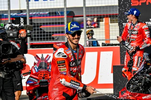 MOTO - MOTO GP - GRAND PRIX OF JAPAN 2025 BAGNAIA Francesco (ita), Ducati Lenovo Team, Ducati Desmosedici GP25, portrait celebrates his victory of the Sprint race during the 2025 MotoGP Motul Grand Prix of Japan on the Twin Ring Motegi Circuit from September 26 to 28, At Motegi, Japan - MotegiJapan Copyright: xGIGIxSOLDANOx