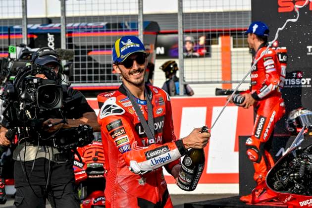 MOTO - MOTO GP - GRAND PRIX OF JAPAN 2025 BAGNAIA Francesco (ita), Ducati Lenovo Team, Ducati Desmosedici GP25, portrait celebrates his victory of the Sprint race during the 2025 MotoGP Motul Grand Prix of Japan on the Twin Ring Motegi Circuit from September 26 to 28, At Motegi, Japan - MotegiJapan Copyright: xGIGIxSOLDANOx