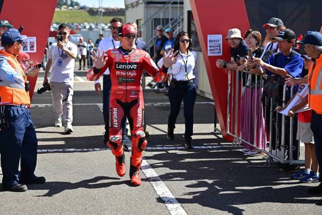 MOTO - MOTO GP - GRAND PRIX OF JAPAN 2025 MARQUEZ Marc (spa), Ducati Lenovo Team, Ducati Desmosedici GP25, portrait celebrates his second place of the sprint race during the 2025 MotoGP Motul Grand Prix of Japan on the Twin Ring Motegi Circuit from September 26 to 28, At Motegi, Japan - MotegiJapan  Copyright: xGIGIxSOLDANOx