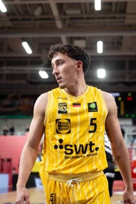 Tigers Tuebingen Nuernberg Falcons, Herren, 2 Bundesliga, Barmer 2 Basketball Bundesliga, pro A, 1 Spieltag, Spielzeit 2025 2025, 27 09 2025 Kaya Bayram Tigers Tuebingen, 05
