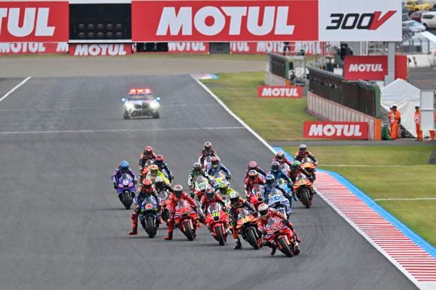 MOTO - MOTO GP - GRAND PRIX OF JAPAN 2025 63 BAGNAIA Francesco (ita), Ducati Lenovo Team, Ducati Desmosedici GP25, action, start, dà part during the 2025 MotoGP Motul Grand Prix of Japan on the Twin Ring Motegi Circuit from September 26 to 28, At Motegi, Japan - MotegiJapan Copyright: xGIGIxSOLDANOx