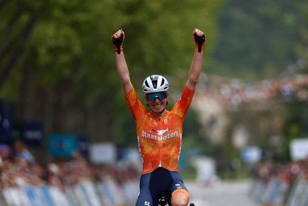 Netherlands Demi Vollering celebrates as she crosses the finish line to win the Women Elite road race of 116,1 km at the UEC road European cycling championships, Saturday 04 October 2025, in Loriol-sur-Drome, France. The European cycling championships Drome-Ardeche takes place from 1 to 5 October. DAVIDxPINTENS x136062826x