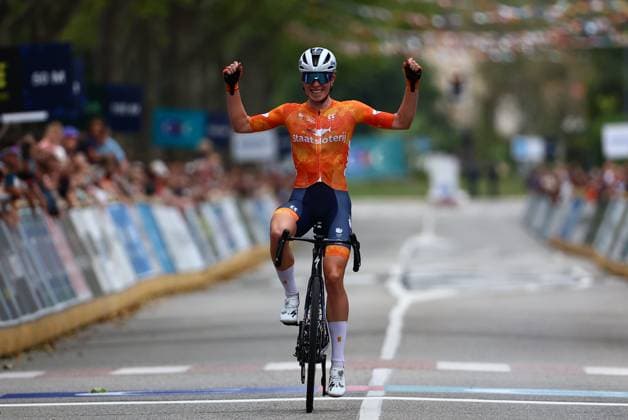 Netherlands Demi Vollering celebrates as she crosses the finish line to win the Women Elite road race of 116,1 km at the UEC road European cycling championships, Saturday 04 October 2025, in Loriol-sur-Drome, France. The European cycling championships Drome-Ardeche takes place from 1 to 5 October. DAVIDxPINTENS x136063638x