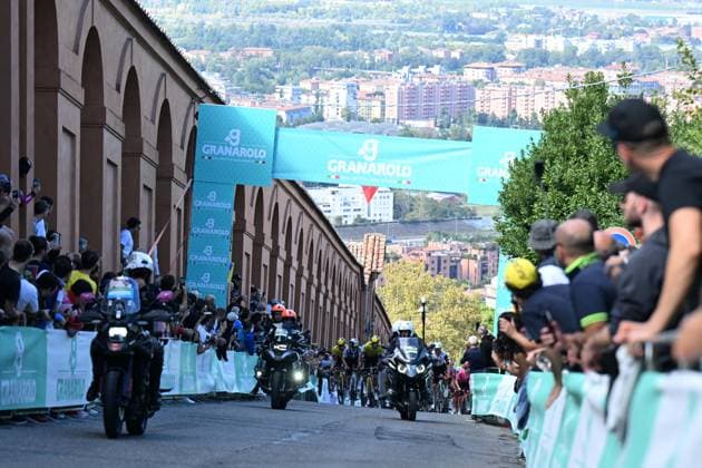 04-10-2025 Giro Dell emilia; Bologna - San Luca;
