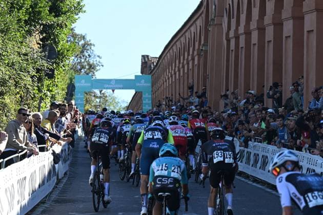 04-10-2025 Giro Dell emilia; Bologna - San Luca;