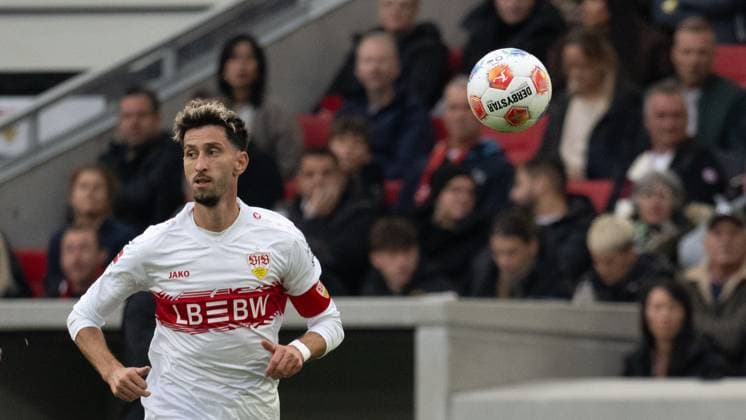 Atakan Karazor VfB Stuttgart, 16 GER, VfB Stuttgart vs 1 FC Heidenheim, Football, Men, 1 Bundesliga, Matchday 6, Season 2025 2026, 05 10 2025, DFL DFB REGULATIONS PROHIBIT ANY USE OF PHOTOGRAPHS AS IMAGE SEQUENCES AND OR QUASI VIDEO, GER, VfB Stuttgart vs 1 FC Heidenheim, Football, Men, 1 Bundesliga, Matchday 6, Season 2025 2026, 05 10 2025 Stuttgart Copyright: xEibner-Pressefoto WolfgangxFrankx EP_WFK