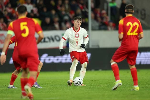KATOWICE 10.10.2025 MECZ ELIMINACJE MLODZIEZOWYCH MISTRZOSTW EUROPY U21, U 21 GRUPA E: POLSKA - CZARNOGORA --- UEFA EUROPEAN UNDER-21 CHAMPIONSHIP 2027 QUALIFYING ROUND FOOTBALL GROUP E MATCH: POLAND - MONTENEGRO OSKAR PIETUSZEWSKI FOT. PIOTR KUCZA FOTOPYK NEWSPIX.PL --- newspix.pl POLAND OUT!