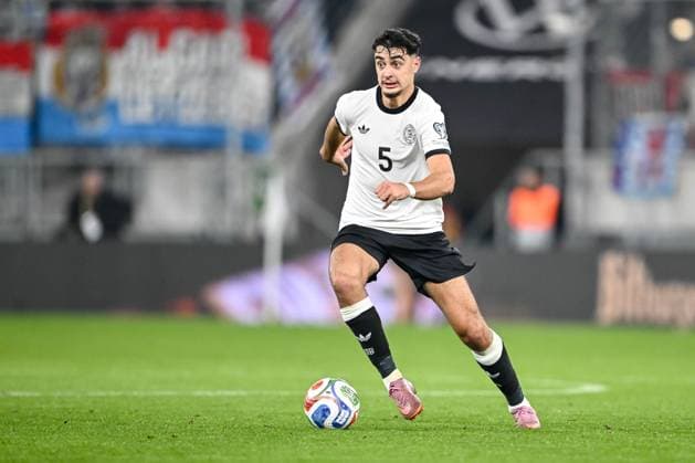 Aleksandar Pavlovic (Germany) controls the Ball during the FIFA World Cup, WM, Weltmeisterschaft, Fussball 2026 qualifier match between Germany and Luxembourg at PreZero-Arena on October 10, 2025 in Sinsheim, Germany. (Photo by Harry Langer DeFodi Images) Aleksandar Pavlovic Germany controls the Ball during the FIFA World Cup 2026 qualifier match between Germany and Luxembourg at PreZero Arena on October 10, 2025 in Sinsheim, Germany Photo by Harry Langer DeFodi Images