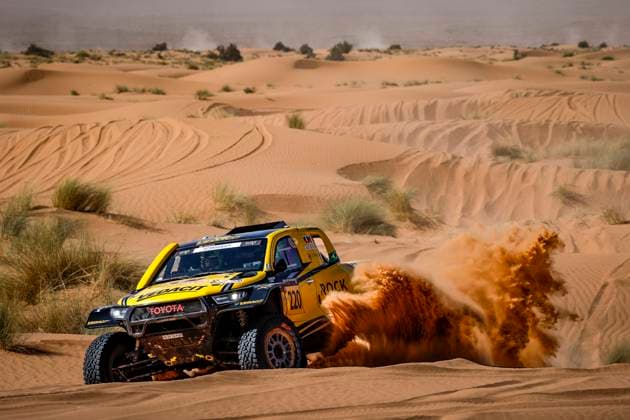 W2RC - RALLYE DU MAROC 2025 220 BAUMGART Marcos (BRA), CINCEA Kleber (BRA), SVR, Toyota Hilux IMT Evo, FIA, Ultimate T1+, action during the Stage 2 of the Rallye du Maroc 2025, 5th round of the 2025 WR2C on October 14, 2025 around Erfoud, Morocco - ErfoudMorocco Copyright: xJULIENxDELFOSSEx