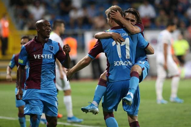 Kasimpasa v Trabzonspor: Turkish Super Lig ISTANBUL, TURKEY - AUGUST 18: Alexander Sorloth (11) of Trabzonspor celebrates after scoring a goal during Turkish Super Lig soccer match between Kasimpasa and Trabzonspor at Recep Tayyip Erdogan Stadium in Istanbul, Turkey on August 18, 2019. Istanbul Turkey. Editorial use only. Please get in touch for any other usage.  Copyright: x2025xAnadoluxArifxHüdaverdixYamanx