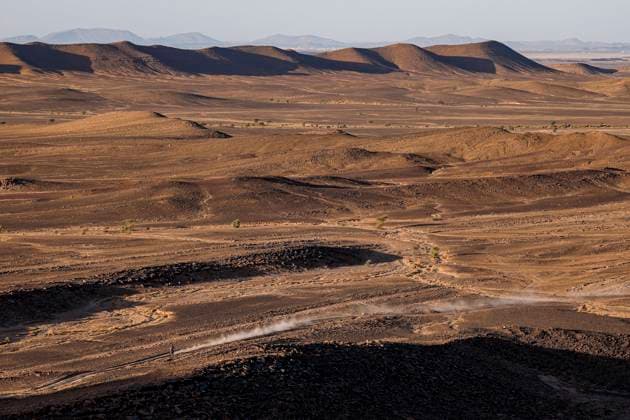 W2RC - RALLYE DU MAROC 2025 68 SCHAREINA Tosha (ESP), Monster Energy Honda HRC, Honda CRF 450, FIM W2RC, RallyGP, action during the Stage 3 of the Rallye du Maroc 2025, 5th round of the 2025 WR2C on October 15, 2025 around Erfoud, Morocco - ErfoudMorocco Copyright: xJULIENxDELFOSSEx