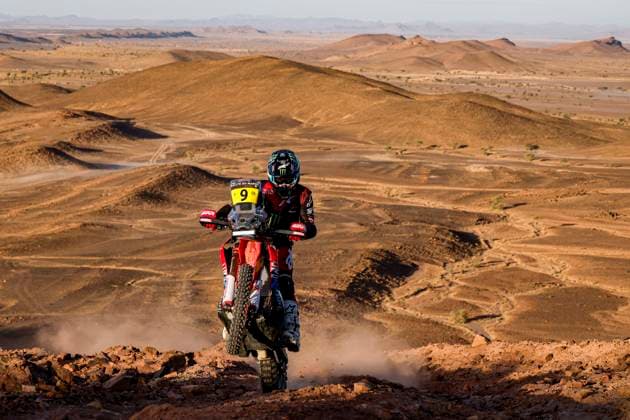W2RC - RALLYE DU MAROC 2025 09 BRABEC Ricky (USA), Monster Energy Honda HRC, Honda CRF 450, FIM W2RC, RallyGP, action during the Stage 3 of the Rallye du Maroc 2025, 5th round of the 2025 WR2C on October 15, 2025 around Erfoud, Morocco - ErfoudMorocco  Copyright: xJULIENxDELFOSSEx