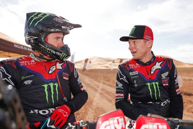 W2RC - RALLYE DU MAROC 2025 BRABEC Ricky (USA), Monster Energy Honda HRC, Honda CRF 450, FIM W2RC, RallyGP, portrait, SCHAREINA Tosha (ESP), Monster Energy Honda HRC, Honda CRF 450, FIM W2RC, RallyGP, portrait, during the Stage 5 of the Rallye du Maroc 2025, 5th round of the 2025 WR2C on October 17, 2025 around Erfoud, Morocco - ErfoudMorocco  Copyright: xFREDERICxLExFLOCxHx
