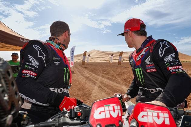 W2RC - RALLYE DU MAROC 2025 BRABEC Ricky (USA), Monster Energy Honda HRC, Honda CRF 450, FIM W2RC, RallyGP, portrait, SCHAREINA Tosha (ESP), Monster Energy Honda HRC, Honda CRF 450, FIM W2RC, RallyGP, portrait, during the Stage 5 of the Rallye du Maroc 2025, 5th round of the 2025 WR2C on October 17, 2025 around Erfoud, Morocco - ErfoudMorocco  Copyright: xFREDERICxLExFLOCxHx