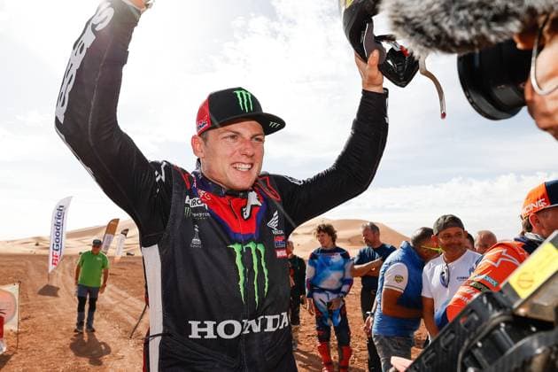 W2RC - RALLYE DU MAROC 2025 SCHAREINA Tosha (ESP), Monster Energy Honda HRC, Honda CRF 450, FIM W2RC, RallyGP, portrait, during the Stage 5 of the Rallye du Maroc 2025, 5th round of the 2025 WR2C on October 17, 2025 around Erfoud, Morocco - ErfoudMorocco Copyright: xFREDERICxLExFLOCxHx
