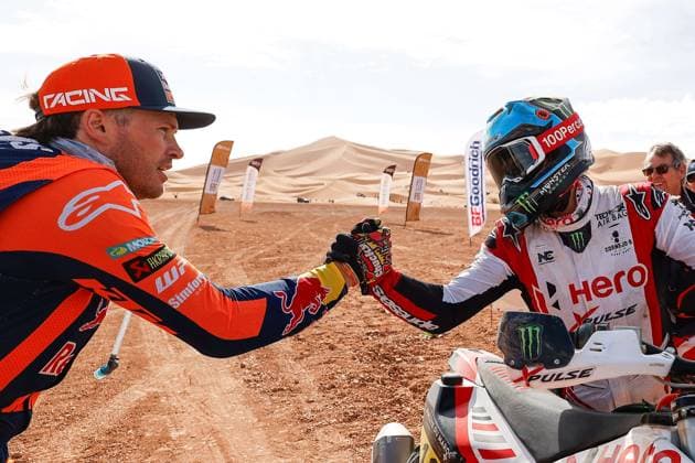 W2RC - RALLYE DU MAROC 2025 SANDERS Daniel (AUS), Red Bull KTM Factory Racing, KTM 450 Rally Factory, FIM W2RC, RallyGP, portrait, CORNEJO Ignacio (CHI), Hero Motorsports Team Rally, Hero 450 Rally, FIM W2RC, RallyGP, portrait, during the Stage 5 of the Rallye du Maroc 2025, 5th round of the 2025 WR2C on October 17, 2025 around Erfoud, Morocco - ErfoudMorocco Copyright: xFREDERICxLExFLOCxHx