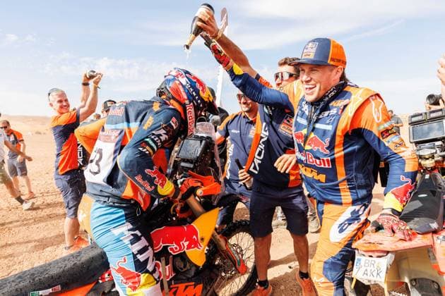 W2RC - RALLYE DU MAROC 2025 SANDERS Daniel (AUS), Red Bull KTM Factory Racing, KTM 450 Rally Factory, FIM W2RC, RallyGP, portrait, CANET Edgar (ESP), Red Bull KTM Factory Racing, KTM 450 Rally Factory, FIM W2RC, Rally2 Junior, portrait, during the Stage 5 of the Rallye du Maroc 2025, 5th round of the 2025 WR2C on October 17, 2025 around Erfoud, Morocco - ErfoudMorocco Copyright: xFREDERICxLExFLOCxHx